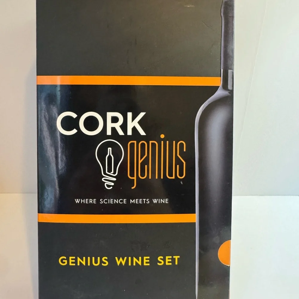 Cork Genius Wine Set